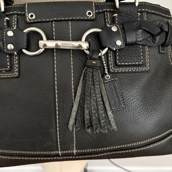 COACH Hampton Black Pebbled Leather Shoulder Bag Braided Trim Tassel - Picture 3 of 10